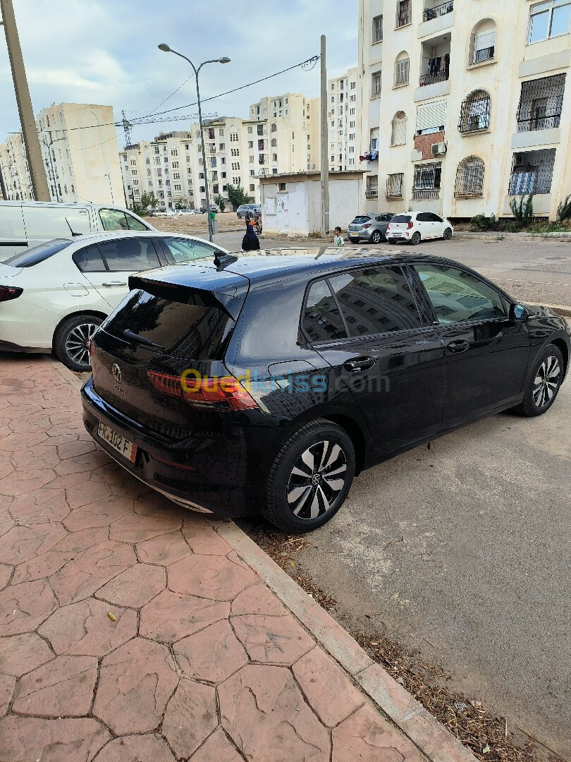 Volkswagen Golf 8 2023 Life