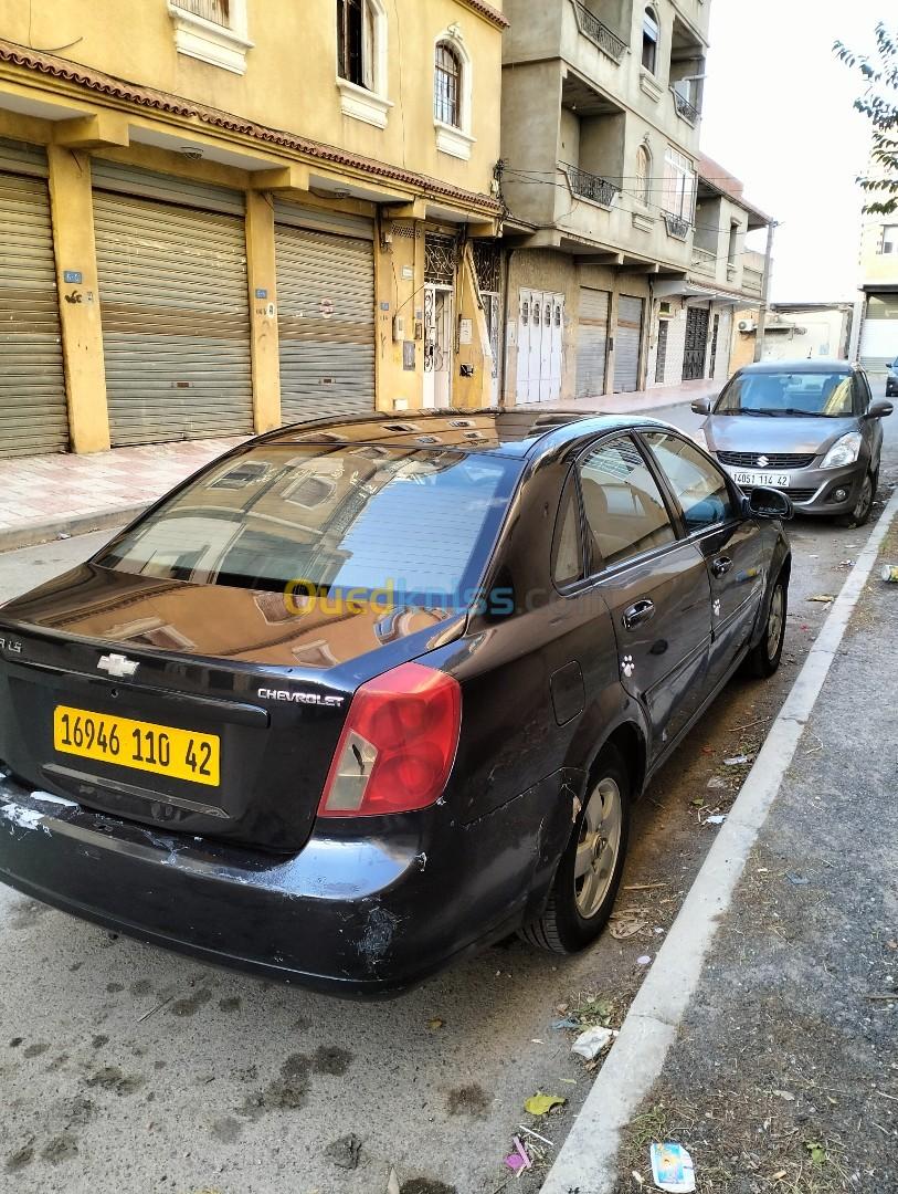 Chevrolet Optra 4 portes 2010 Optra 4 portes