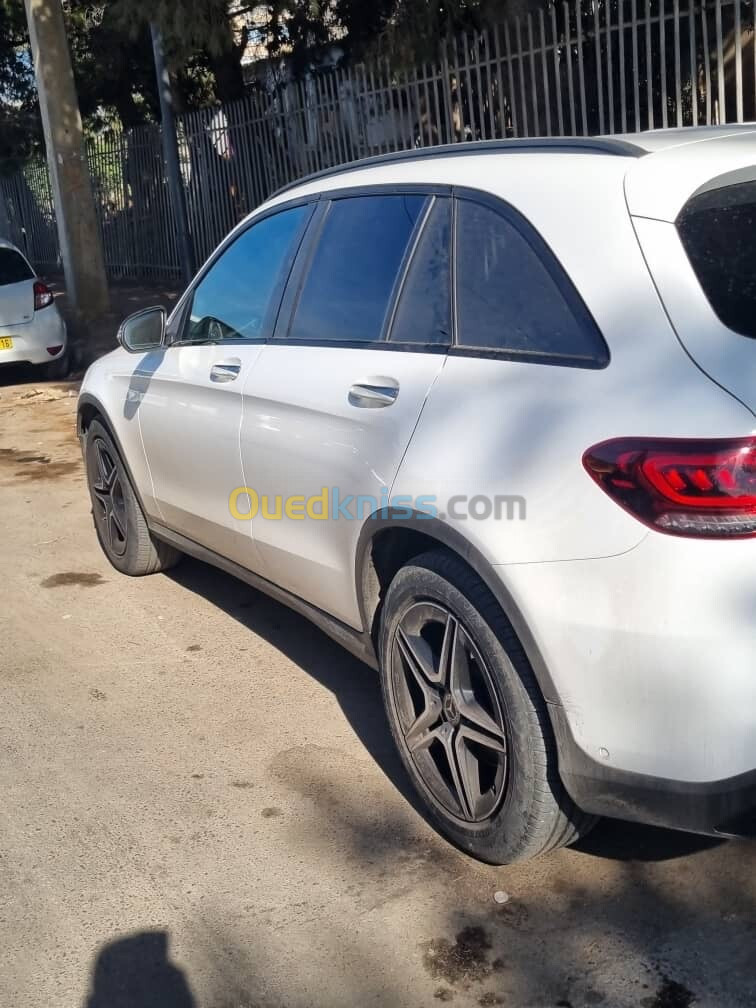 Mercedes GLC 2022 