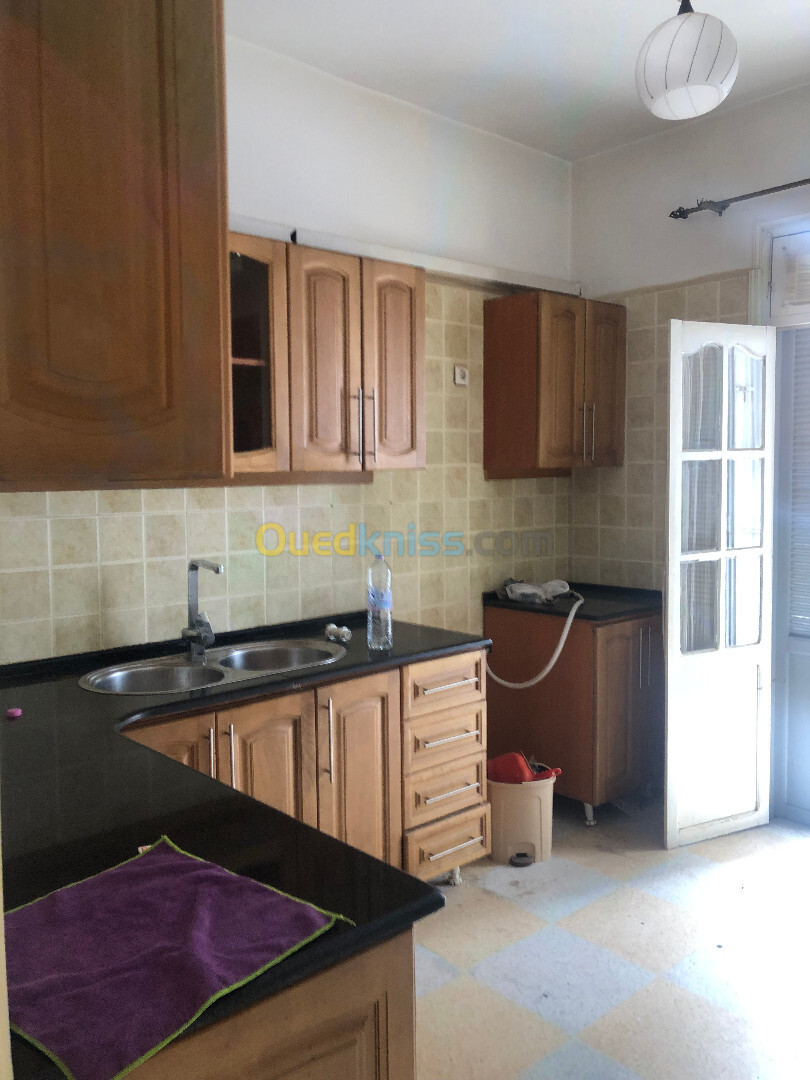 Location Appartement F4 Alger Birkhadem