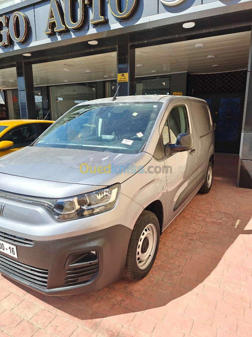 Fiat DOBLO 2024 PROFISSIONAL