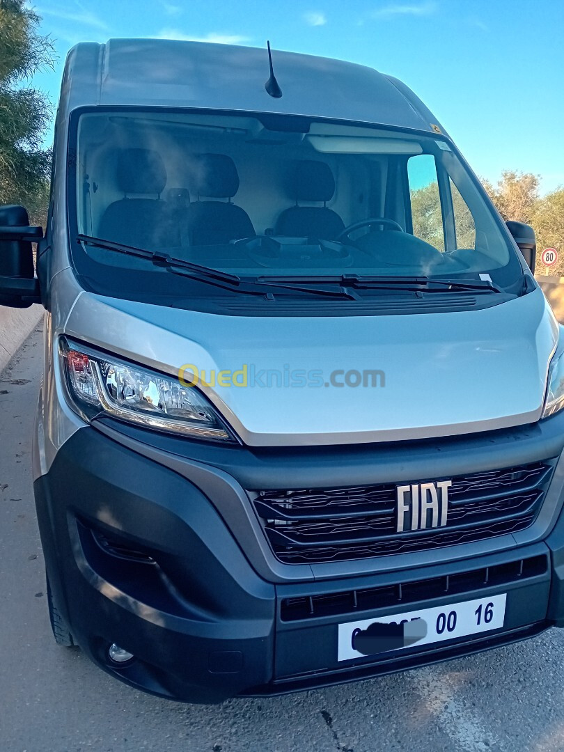 Fiat Ducato 2 panneau 2024