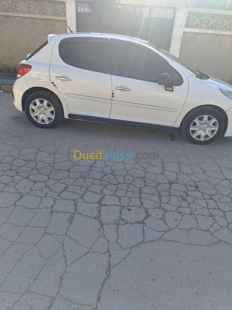 Peugeot 207 2012 207