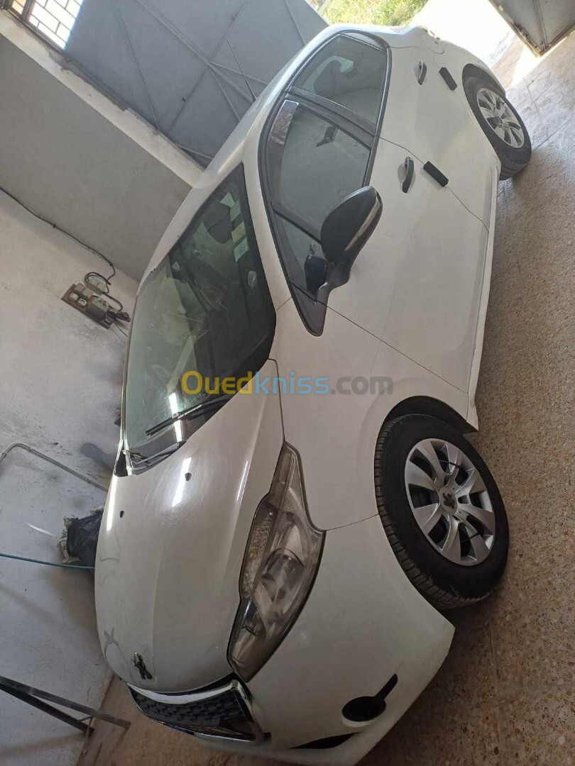 Peugeot 208 2013 208