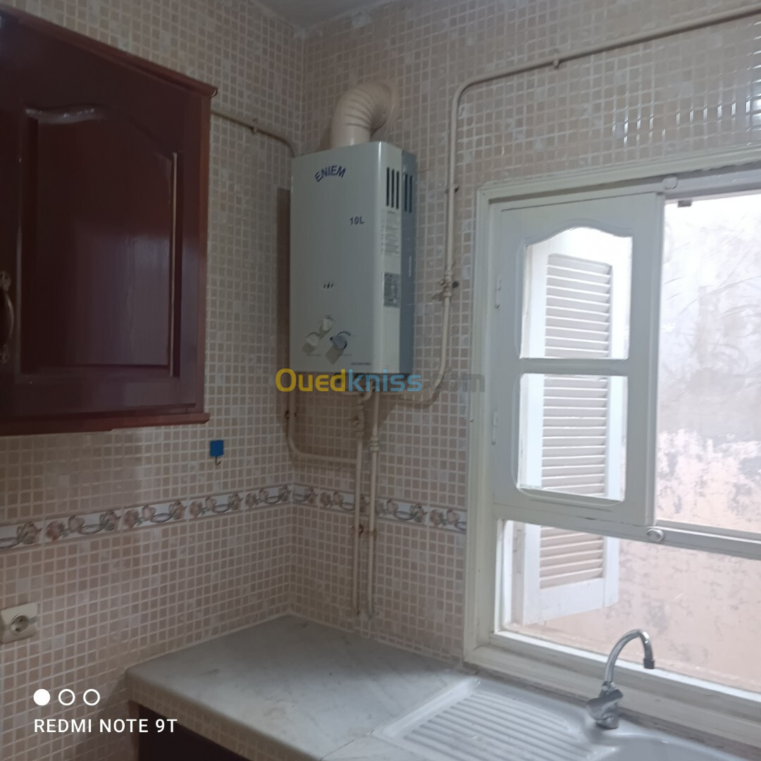 Location Appartement F4 Alger Bordj el bahri