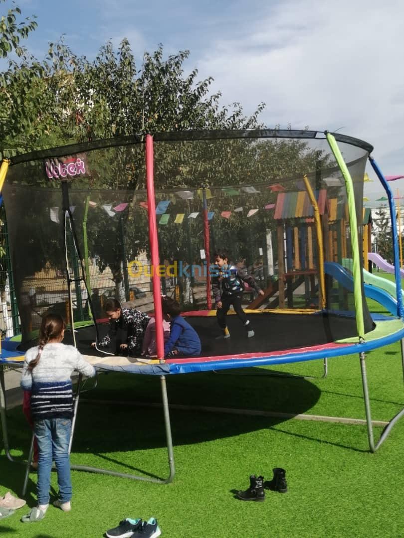 Trampoline 