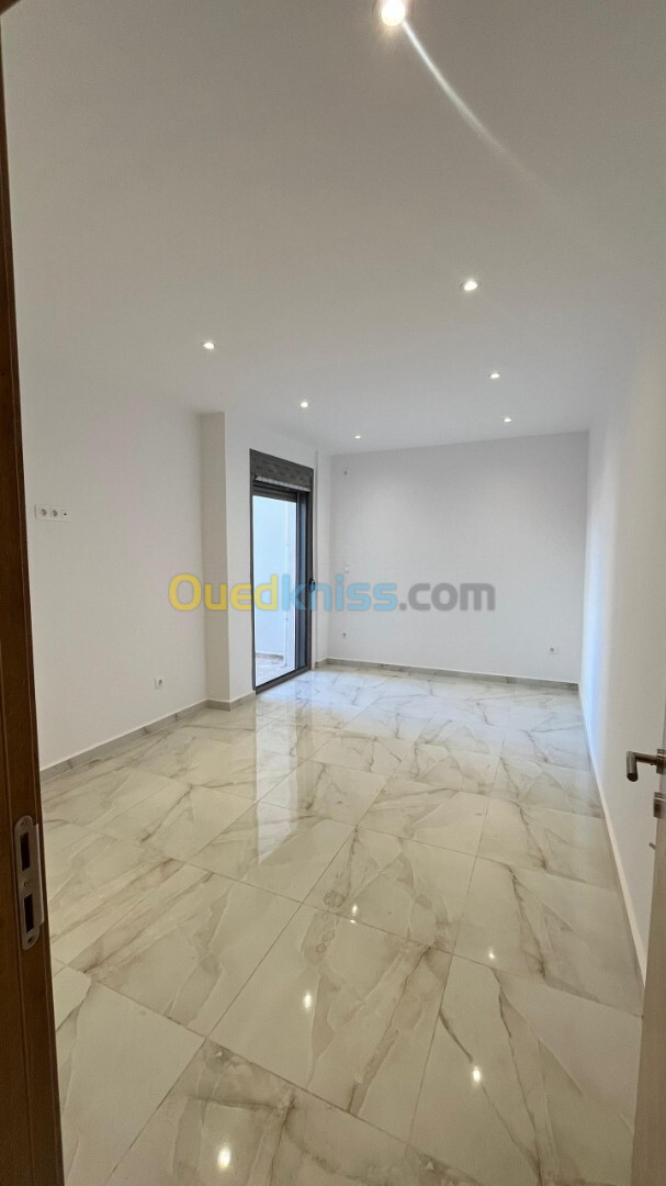 Vente Appartement F4 Alger El achour