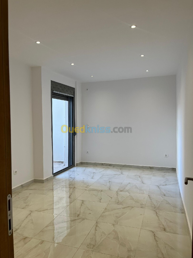 Vente Appartement F2 Alger Cheraga