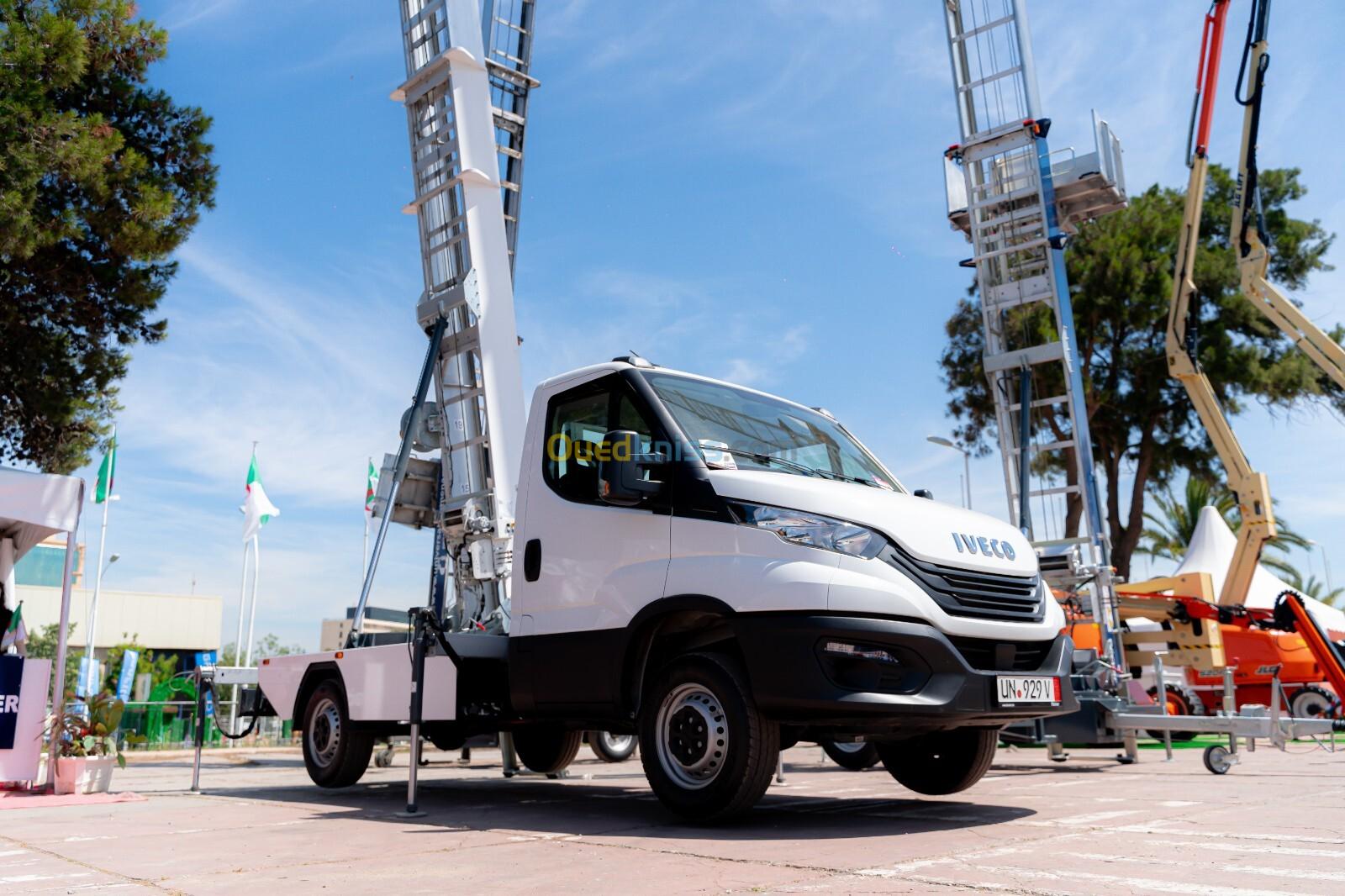 Monte meuble sur camion Iveco