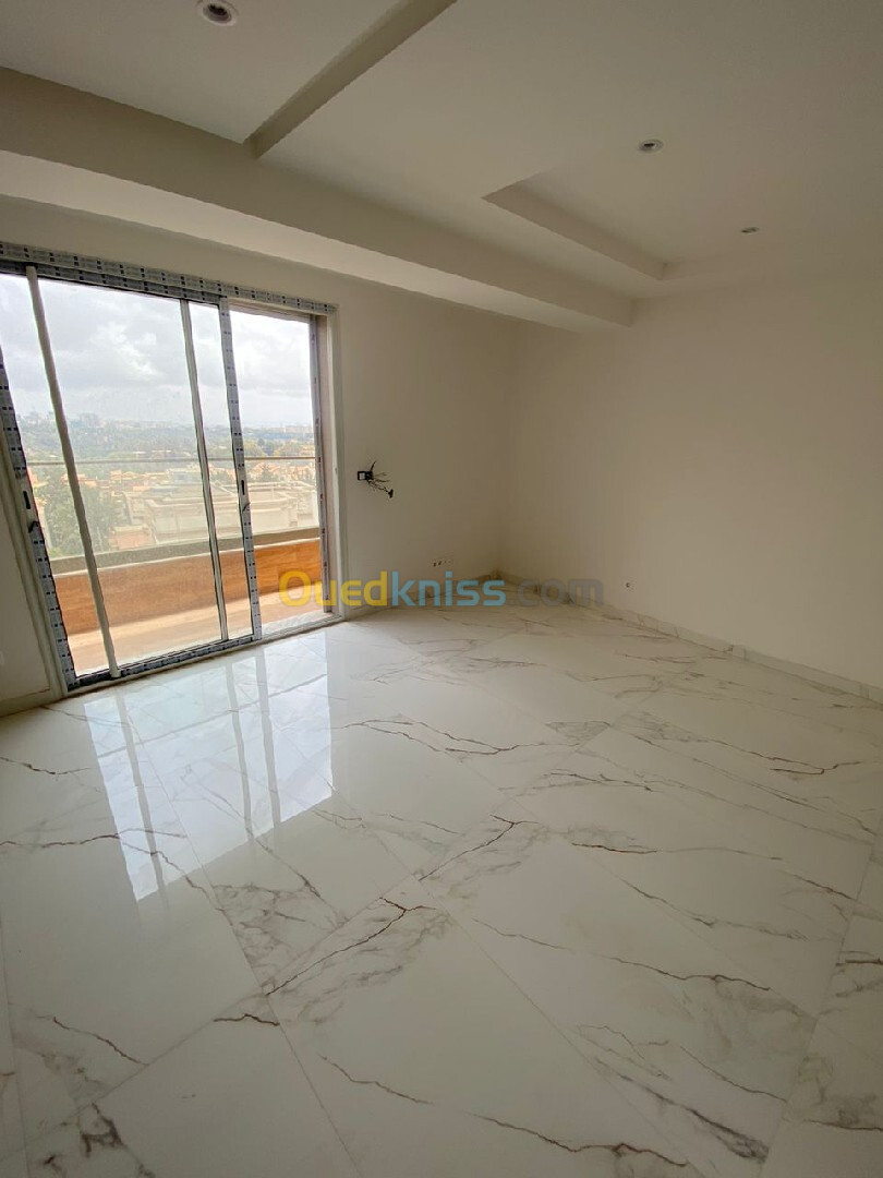 Vente Appartement F5 Alger El achour