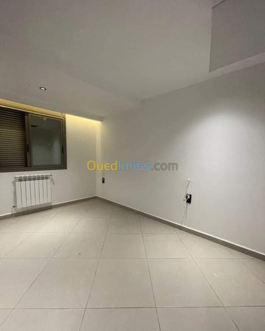 Vente Appartement F4 Alger Bordj el bahri