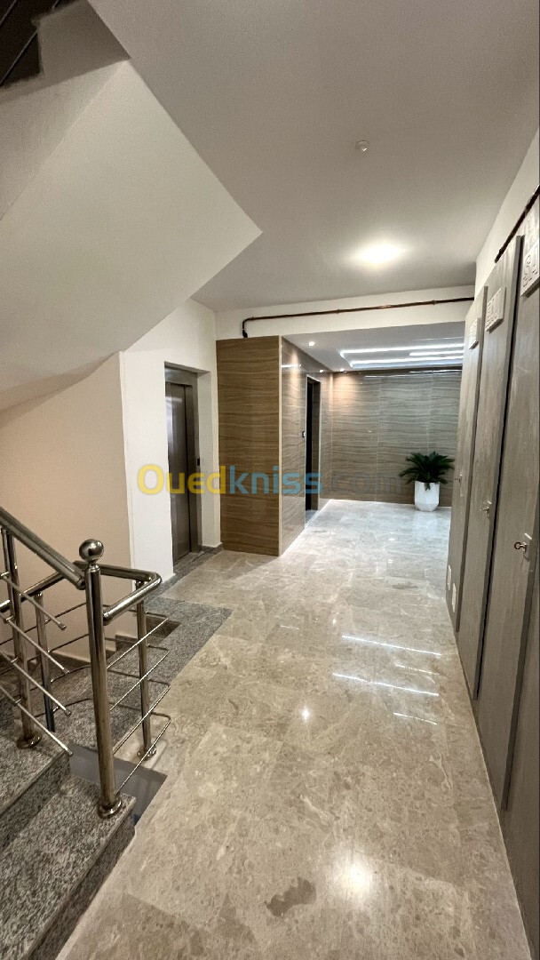 Vente Appartement F4 Alger Bir mourad rais