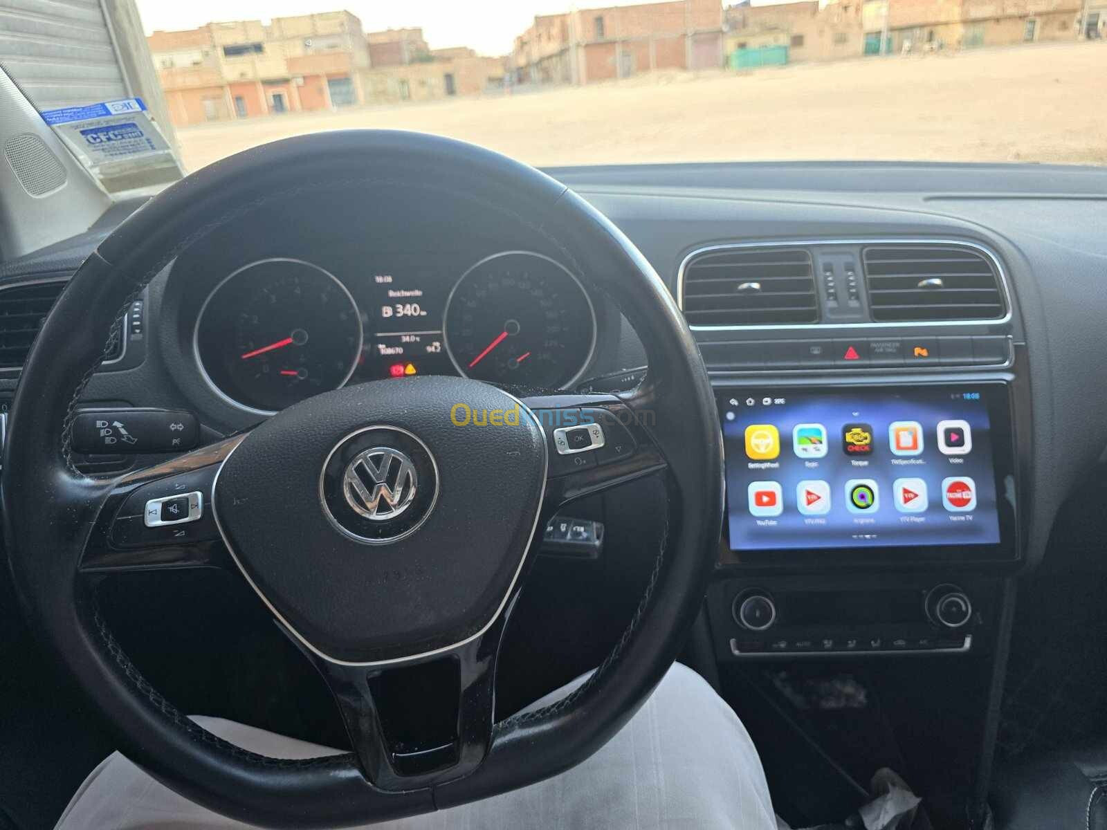 Volkswagen Polo 2015 