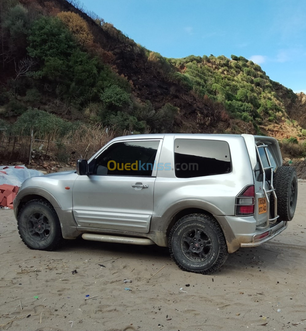 Mitsubishi Pajero Court 2003 Pajero Court