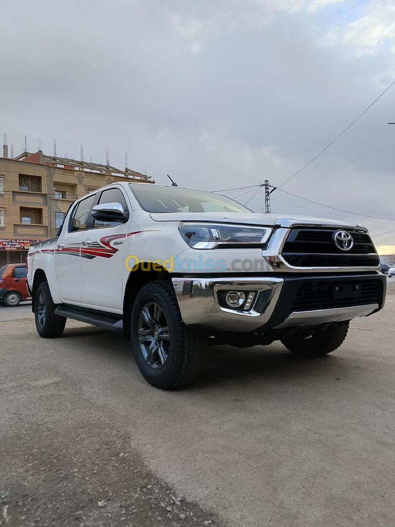 Toyota HILUX 4×4 2024 Revo سعودي