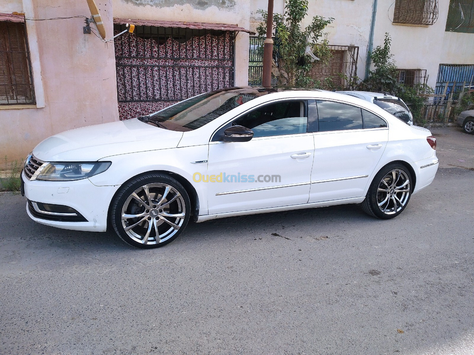 Volkswagen Passat CC 2013 Bleumotion