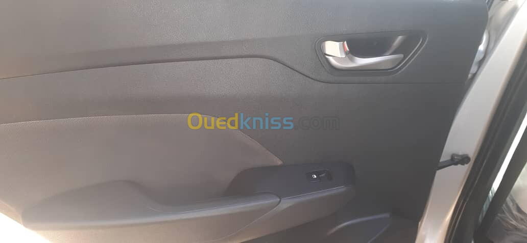 Hyundai Accent RB  4 portes 2019 Accent RB  4 portes