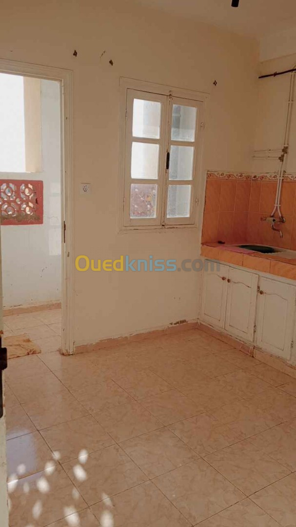 Vente Appartement F3 Aïn Témouchent Beni saf