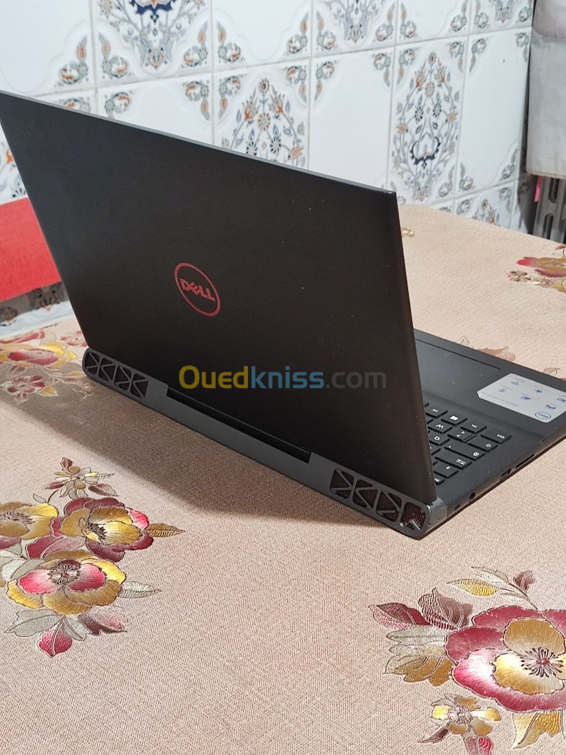 Laptop gamer Dell 15 7000 i7 7eme, Gtx1050Ti, 24Gb, ram 1Tb 128 SSD 