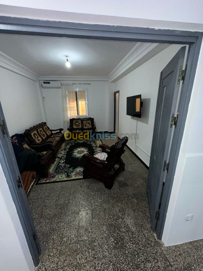 Location Appartement F5 Alger Bab ezzouar