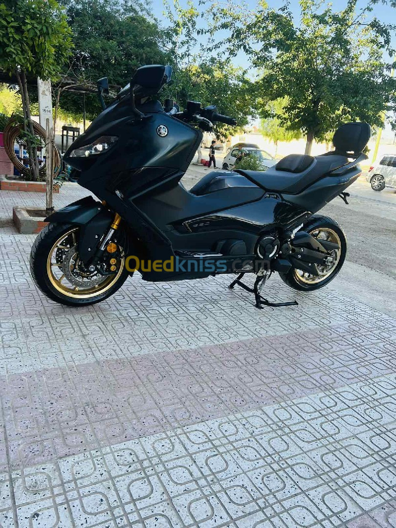 Yamaha Tmax 562 2022