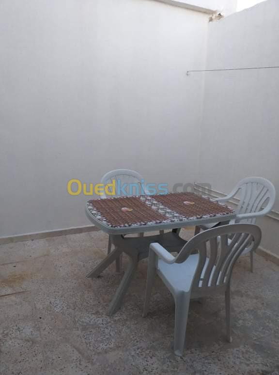 Location vacances Appartement F3 Mostaganem Mostaganem