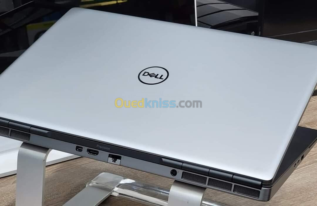 DELL PRECISION 7760 CORE I7 VPRO 11850H 32GO 1TB SSD A5000 16GO  