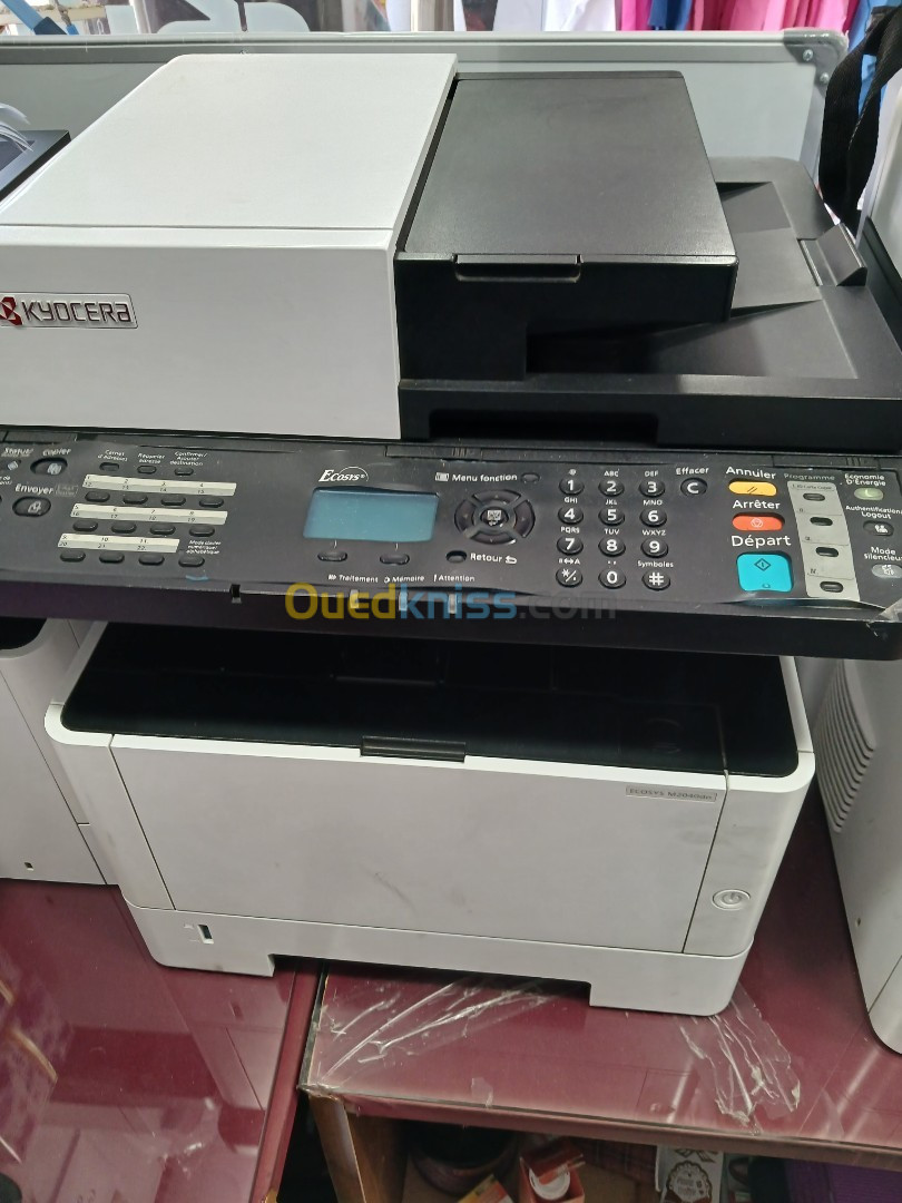 kyocera m2040dn