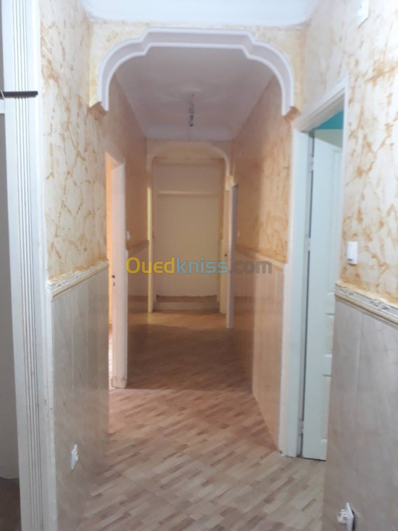 Location Appartement F4 Alger Reghaia