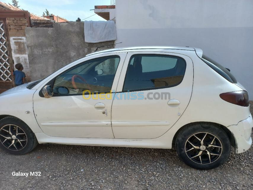 Peugeot 206 Plus 2010 206 Plus