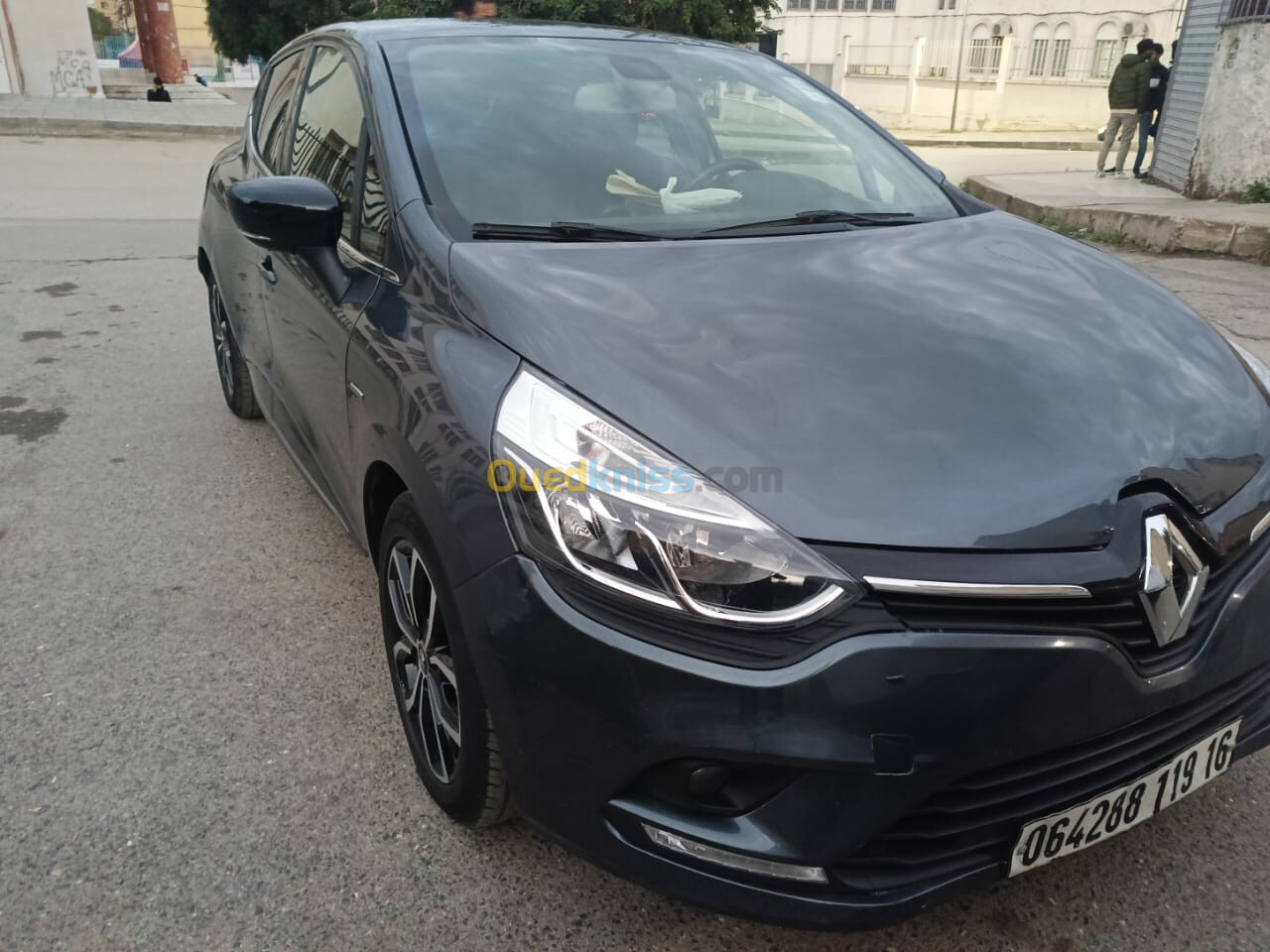 Renault Clio 4 2019 Limited 2