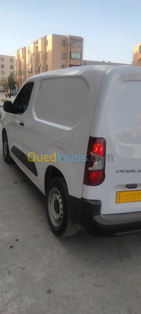 Fiat Doblo 2023 Doblo italien