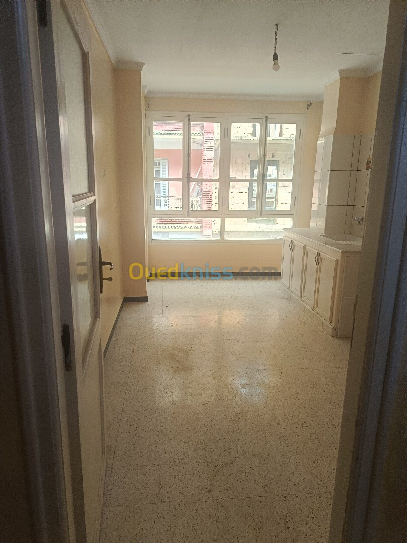 Location Appartement F2 Béjaïa Bejaia