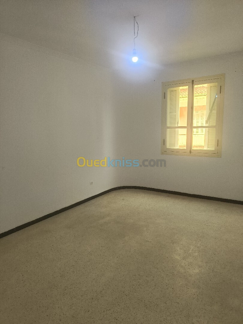 Location Appartement F2 Béjaïa Bejaia