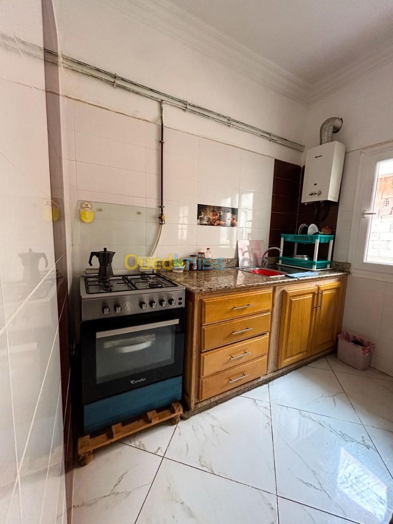 Location vacances Appartement F4 Mostaganem Mostaganem