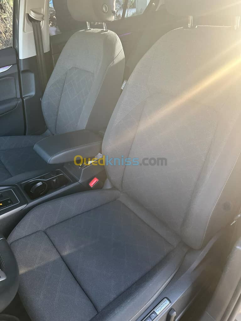 Volkswagen Golf 8 2024 ستيل