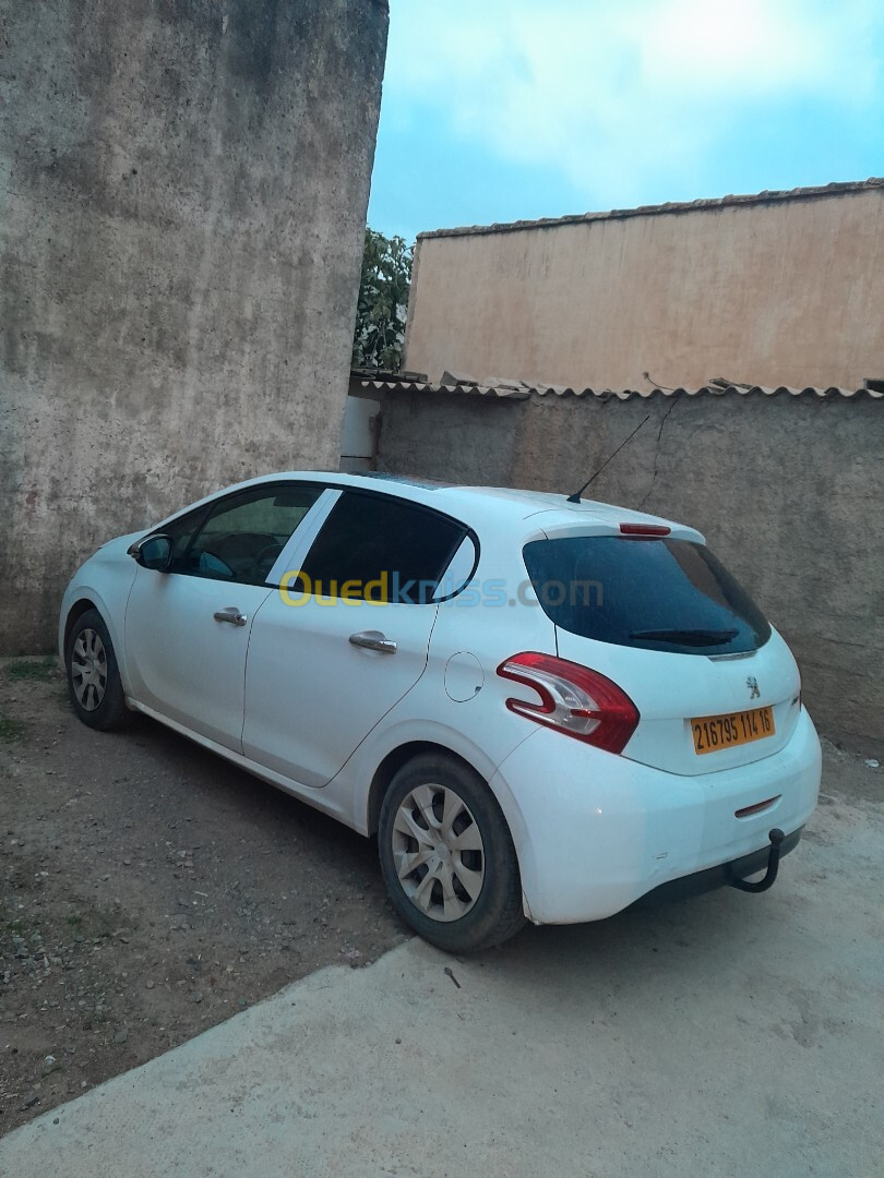 Peugeot 208 2014 208