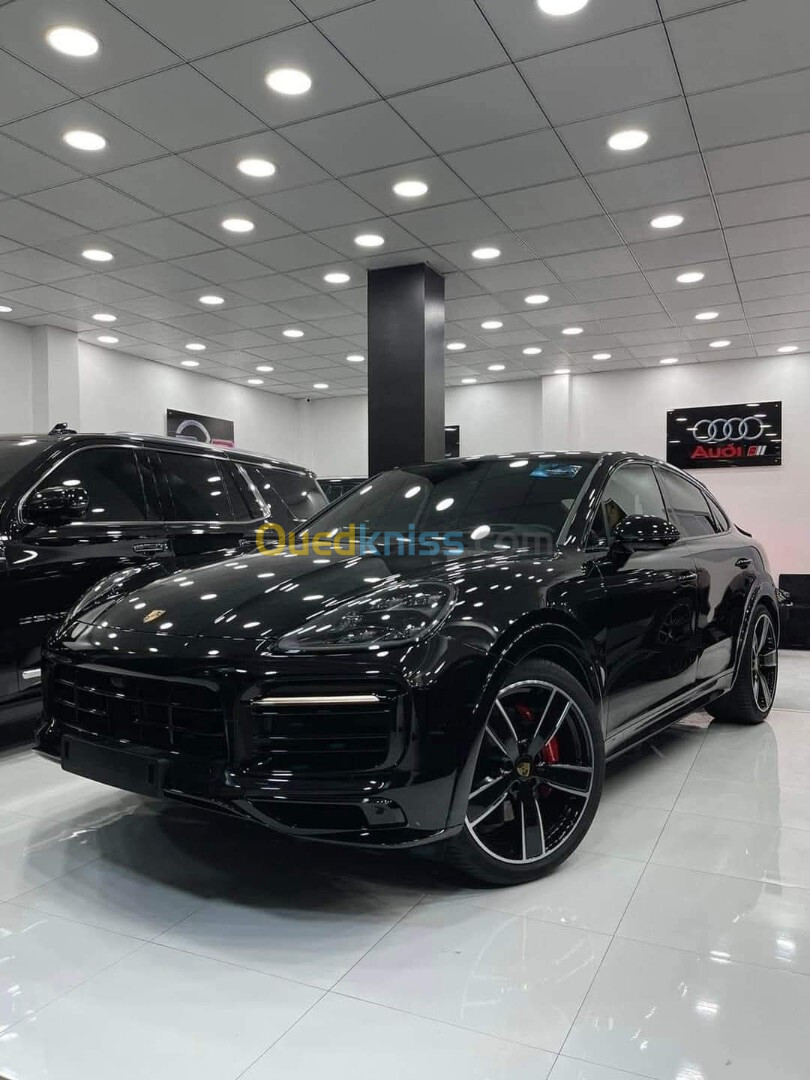 Porsche Cayenne 2023 GTS