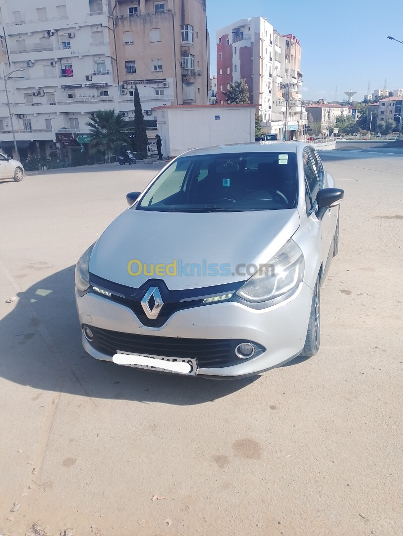 Renault Clio 4 2015 Limited 2