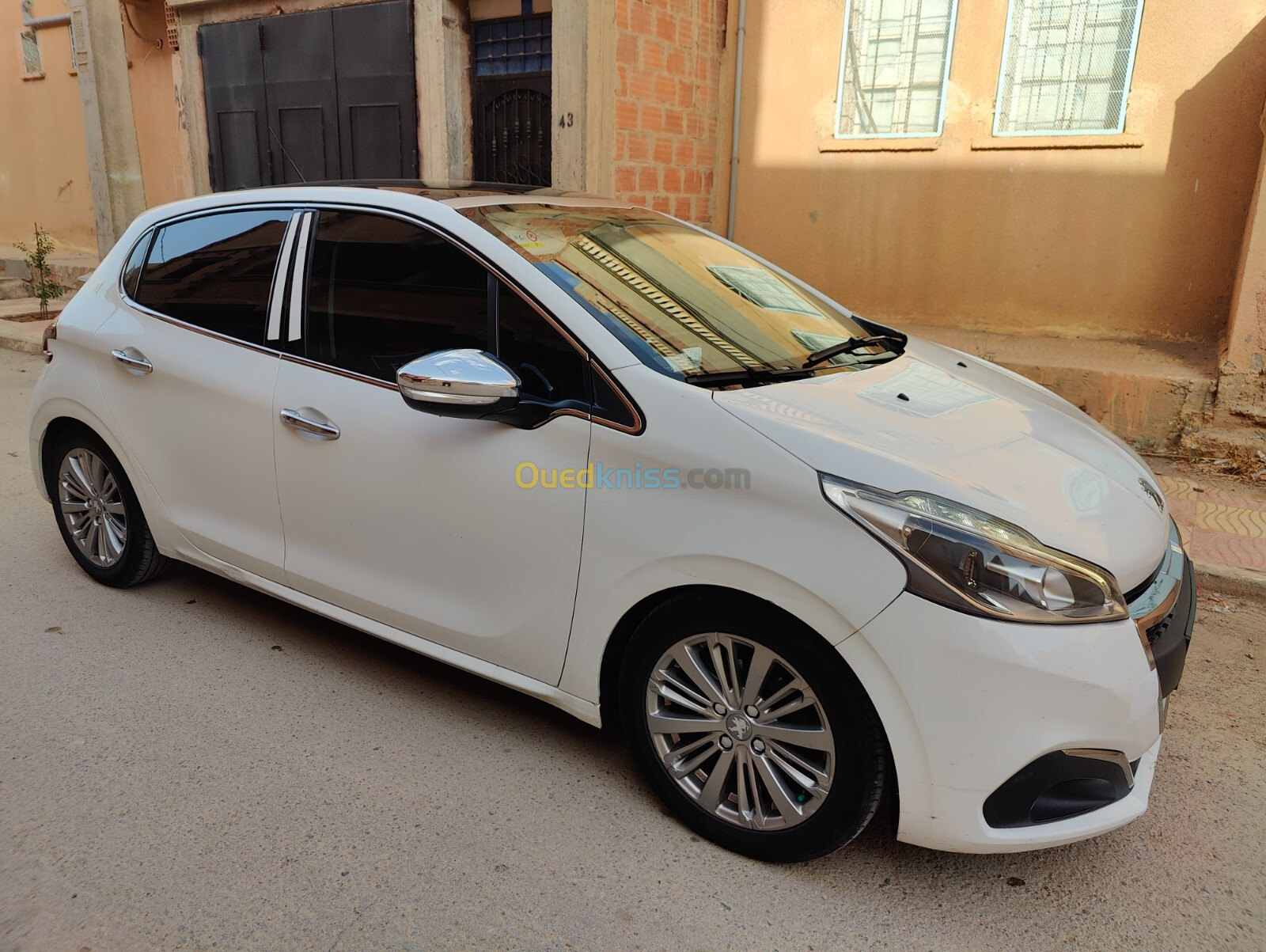 Peugeot 208 2019 Allure