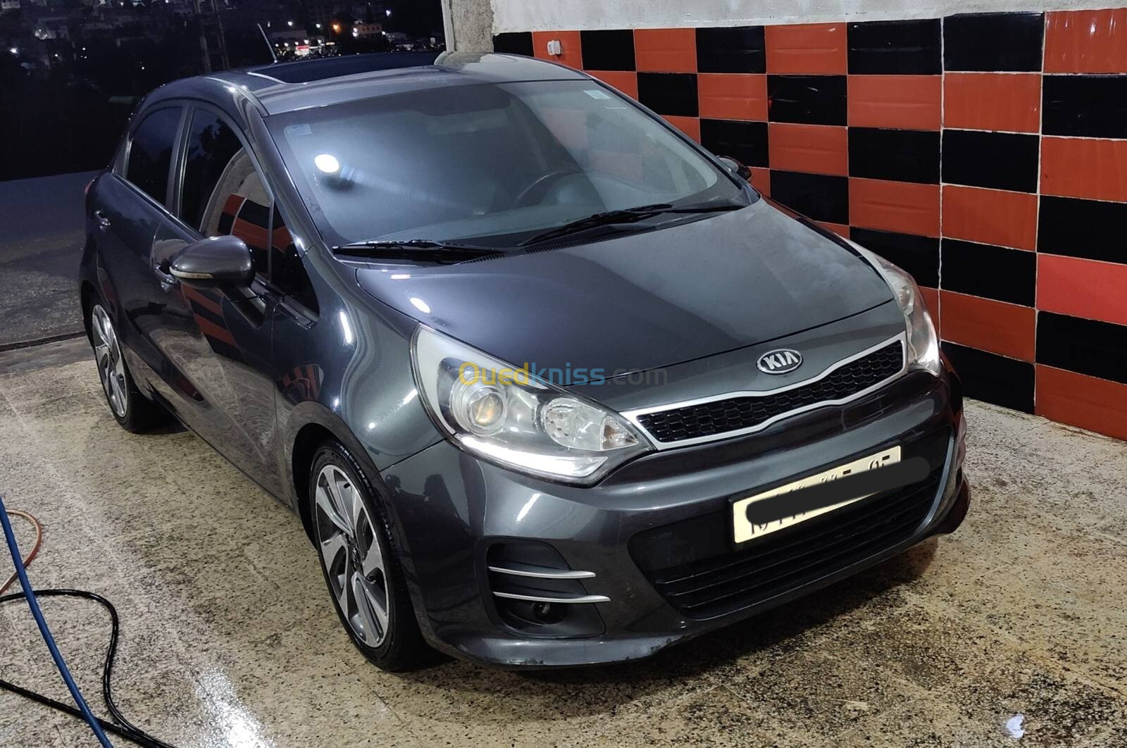 Kia Rio 5 portes 2015 Funny Facelift 