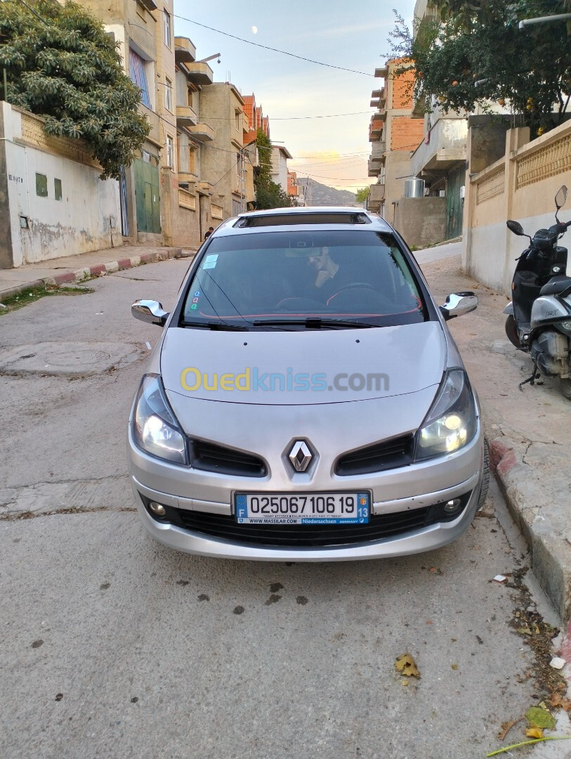 Renault Clio 3 2006 Day end night