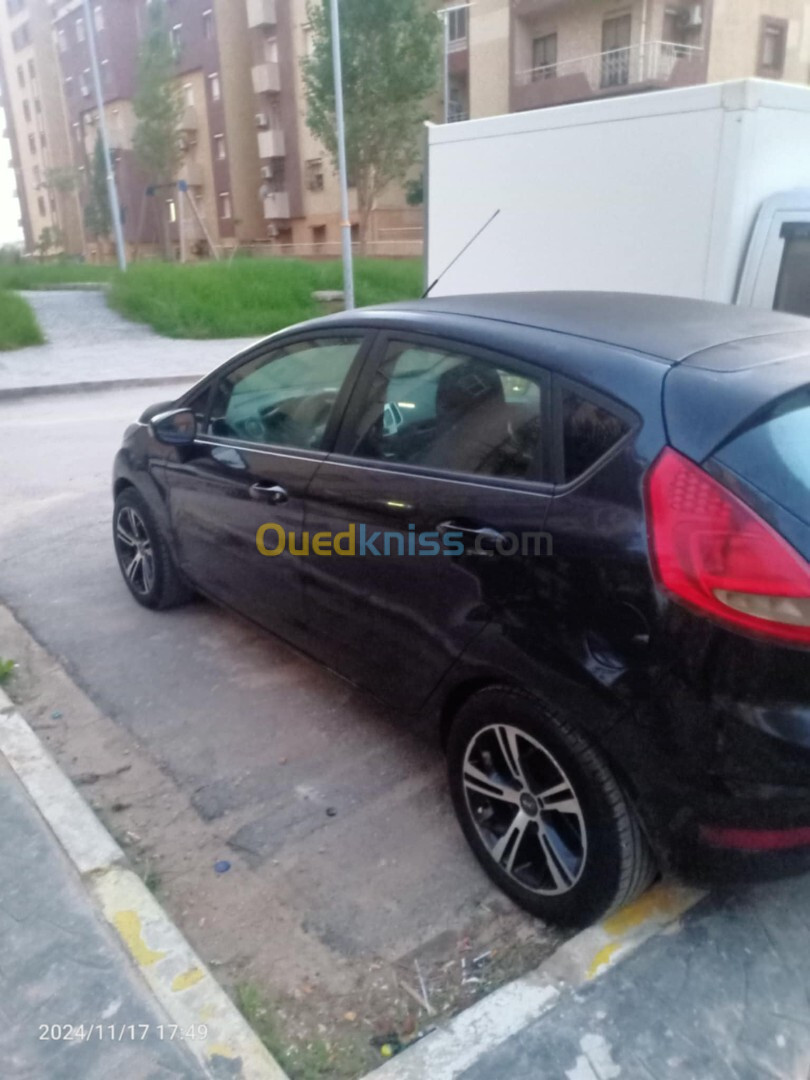 Ford Fiesta 2013 City