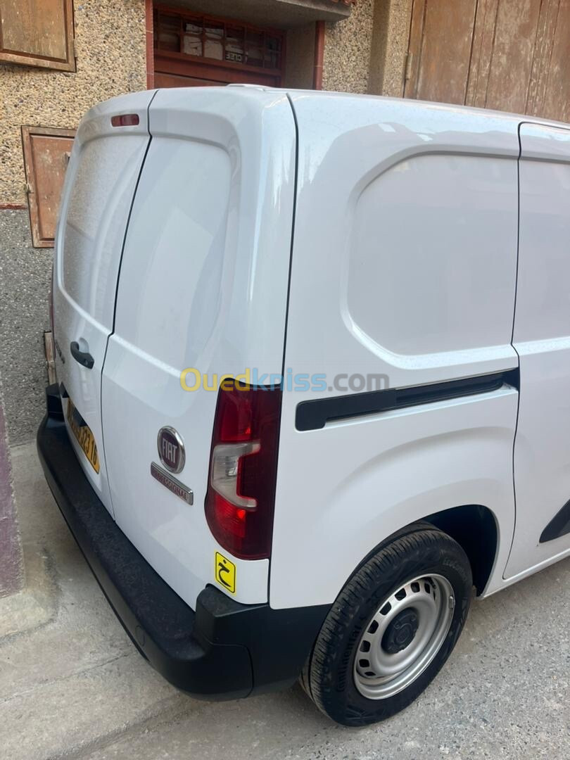 Fiat Doblo Italian 2023 