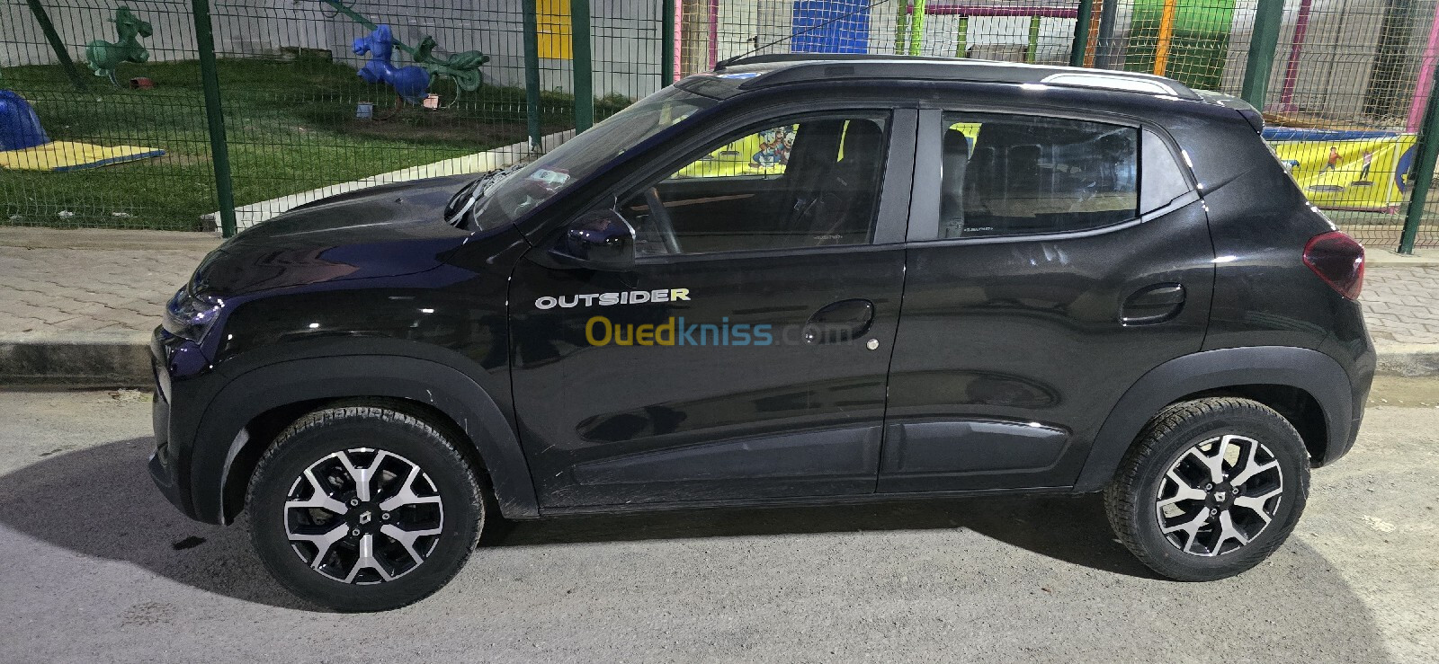 Renault Kwid 2024 Outsider