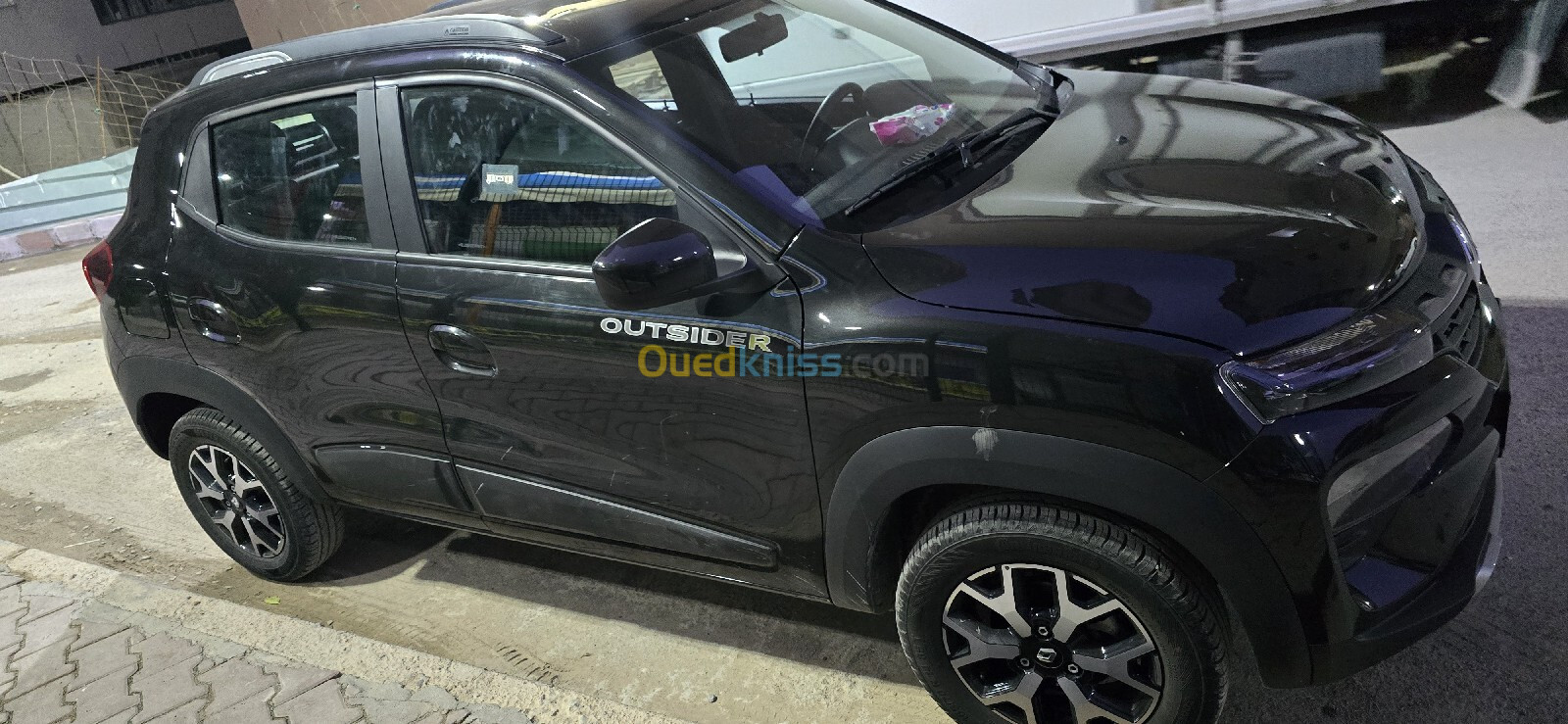 Renault Kwid 2024 Outsider