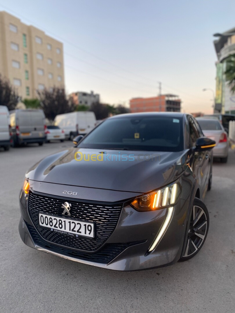 Peugeot 208 2022 GT Line