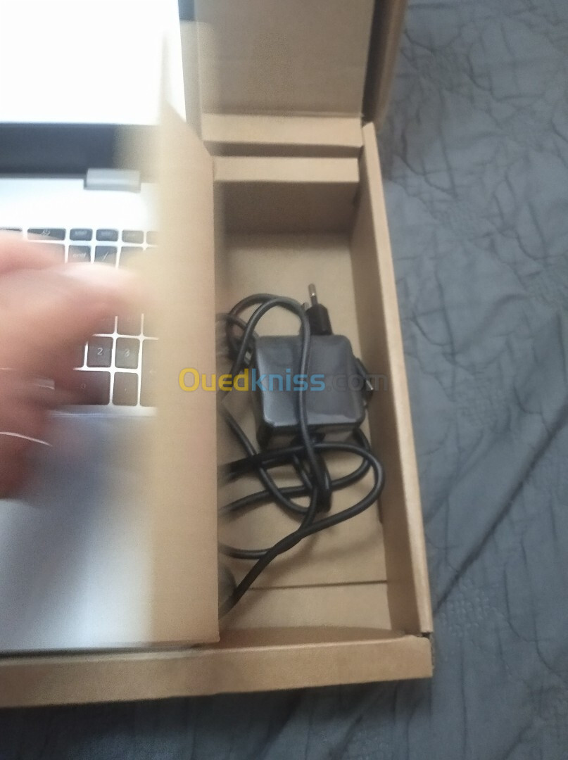 Asus Chromebook cx 1500 neuf caba