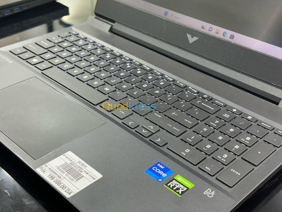 HP VICTUS 16  i7-11800H  16GB 512GB SSD RTX 3050