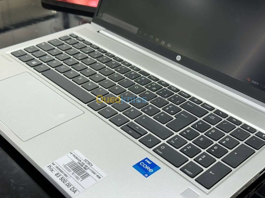 HP PROBOOK 450 g8 INTEL i5-1135g7 8GB 256GB SSD